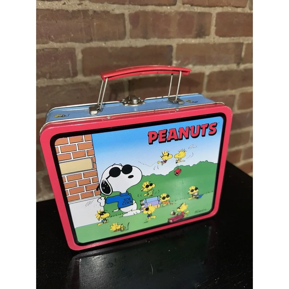 Pre 1970 Snoopy Vintage Metal Lunch Box Unisex‎ Red Cartoon Woodstock Sunglasses